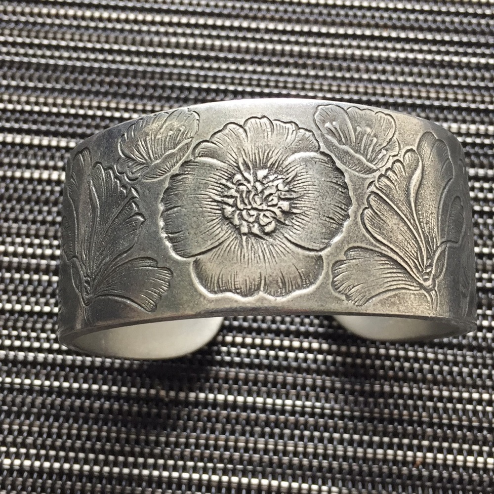 Salisbury Pewter Cuff